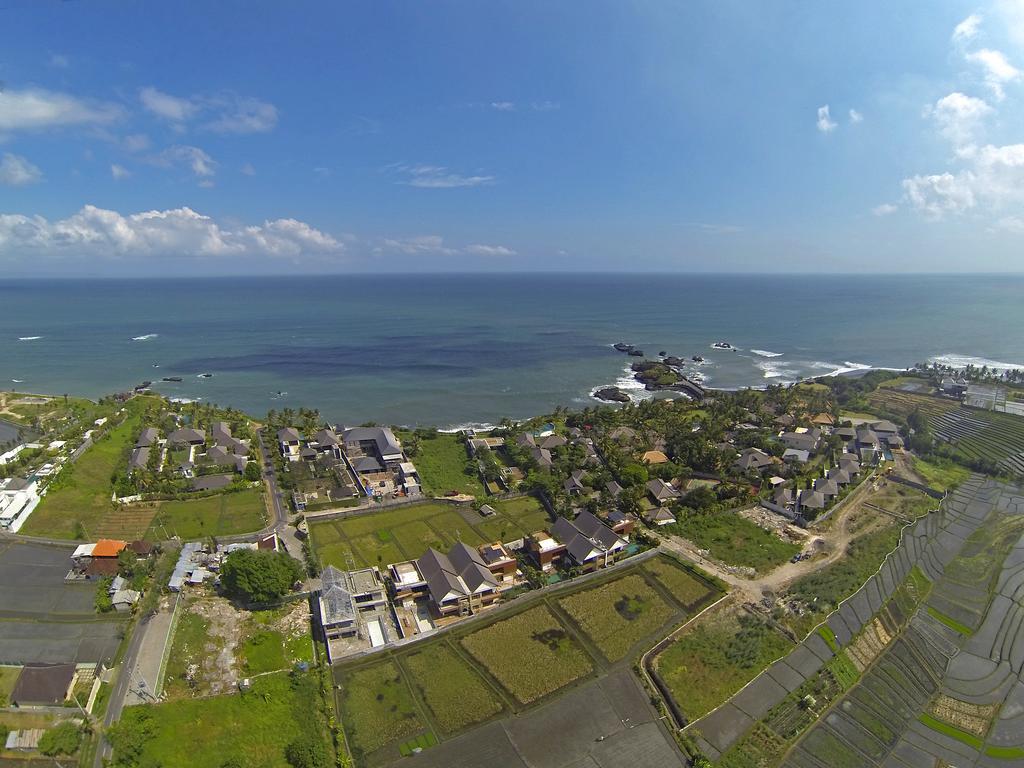 Ombak Villa Cemagi Tanah Lot (Bali) Exterior photo